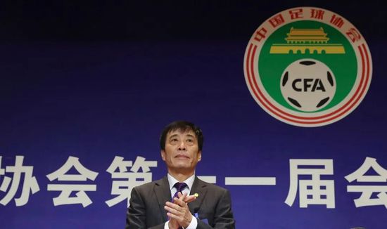 此次，故事搬至甘孜，这份爱能否与观众“永不失联”？