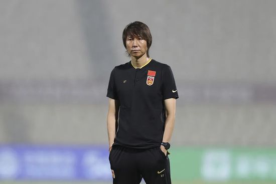 《蜂蜜的针》曝终极预告 袁泉上演除害猎杀法则3453人看过 《阳光女子合唱团》MV上线 A-lin歌唱爱与幸福2103人看过 《天才游戏》曝预告 彭昱畅丁禹兮化身纯恨宿敌2667人看过 《纯真年代的爱情》研讨会 孙千王天辰忆拍摄往3157人看过 新闻首页 电影新闻首页 明星新闻 华语 海外 成龙、梁朝伟、小贝、李栋旭等观战NBA中国赛 日前，25-26赛季NBA季前赛在中国澳门举行，成龙、梁朝伟 、刘嘉玲、任达华、大卫·贝克汉姆、林书豪、李小鹏、李栋旭、刘宪华、杜华、李汶翰等到场观... 《球状闪电》官宣 童瑶、王安宇、杨立新领衔主 9月25日，根据刘慈欣同名小说改编而成的剧集《球状闪电》阵容官宣，由陈思诚监制，戴墨执导，童瑶、王安宇、杨立新领衔主演，周一围、丁勇岱特邀主演，杨玏、... 倪妮、宋威龙外网生图抗打 时装周同场黛米·摩2025-09-24 汤唯、乔贝贝、张婧仪、吴磊等亮相伦敦时装周2025-09-24 演员于朦胧坠楼身亡 杨幂、迪丽热巴等发文悼念2025-09-12 《跛豪》《新上海滩》导演潘文杰逝世 享年69岁2025-09-10 更多 堪比时装周!