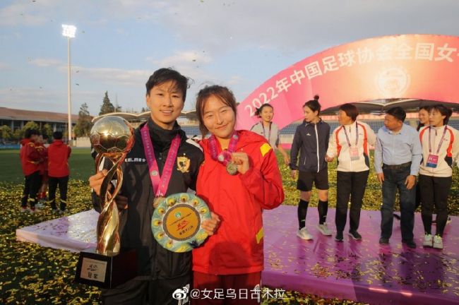 评委会主席马丁·斯科塞斯携女星玛丽昂·歌迪亚、韩国导演朴赞郁等亮相。